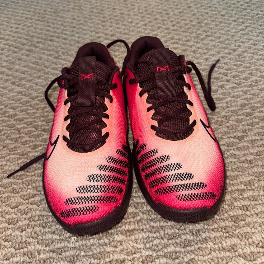 Nike metcons size 8 women’s